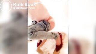 SCAT - Sexy girls Pooping 32