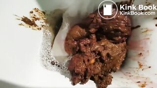SCAT - Sexy girls Pooping 27