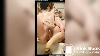 SCAT - Sexy girls Pooping 28