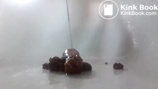 SCAT - Sexy girls Pooping 24