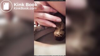 SCAT - Sexy girls Pooping 34