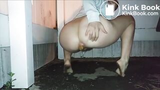 SCAT - Sexy girls Pooping 35
