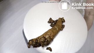 SCAT - Sexy girls Pooping 31