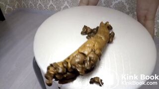 SCAT - Sexy girls Pooping 31