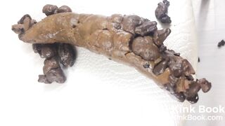 SCAT - Sexy girls Pooping 31