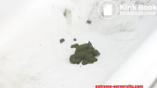 SCAT - Sexy girls Pooping 29