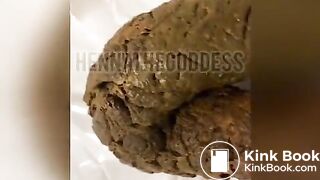 SCAT - Sexy girls Pooping 27