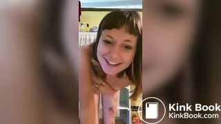 SCAT - Sexy girls Pooping 37