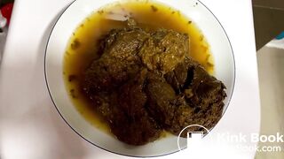 SCAT - Sexy girls Pooping 32