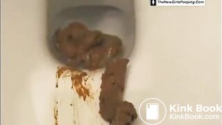 SCAT - Sexy girls Pooping 30