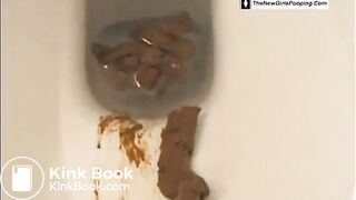 SCAT - Sexy girls Pooping 30