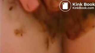 SCAT - Sexy girls Pooping 28