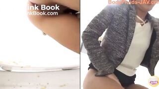 SCAT - Sexy girls Pooping 38