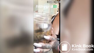 SCAT - Sexy girls Pooping 36