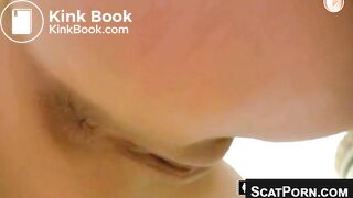 SCAT - Sexy girls Pooping 35