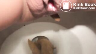 SCAT - Sexy girls Pooping 36