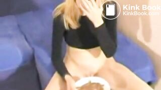 SCAT - Sexy girls Pooping 29