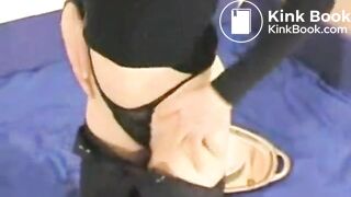SCAT - Sexy girls Pooping 29