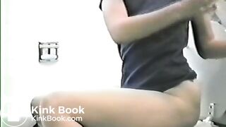 SCAT - Sexy girls Pooping 30