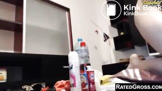 SCAT - Sexy girls Pooping 31