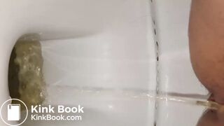 SCAT - Sexy girls Pooping 34