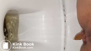 SCAT - Sexy girls Pooping 34