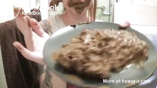 SCAT - Sexy girls Pooping 37