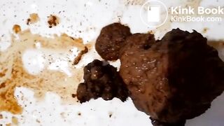 SCAT - Sexy girls Pooping 29