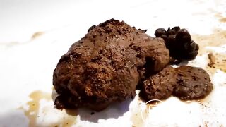 SCAT - Sexy girls Pooping 29