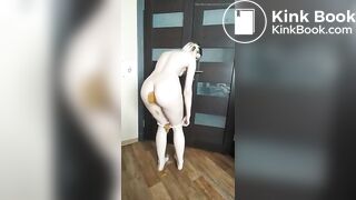 SCAT - Sexy girls Pooping 36