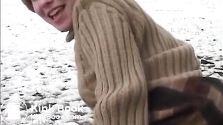 SCAT - Sexy girls Pooping 37
