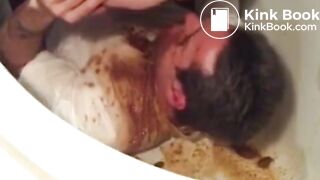 SCAT - Sexy girls Pooping 38