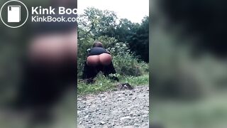 SCAT - Sexy girls Pooping 32