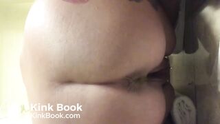 SCAT - Sexy girls Pooping 32