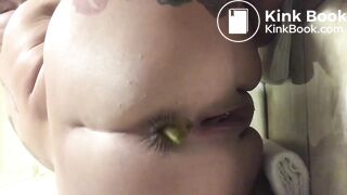 SCAT - Sexy girls Pooping 32