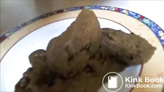 SCAT - Sexy girls Pooping 32