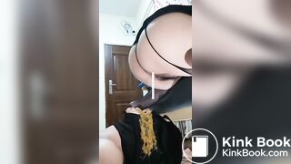 SCAT - Sexy girls Pooping 33