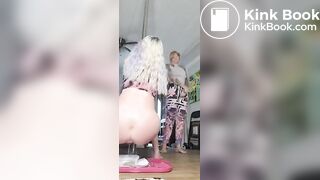 SCAT - Sexy girls Pooping 42