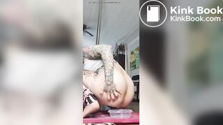 SCAT - Sexy girls Pooping 42