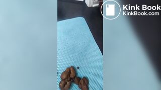 SCAT - Sexy girls Pooping 38