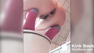 SCAT - Sexy girls Pooping 34