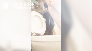SCAT - Sexy girls Pooping 35