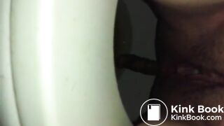 SCAT - Sexy girls Pooping 32