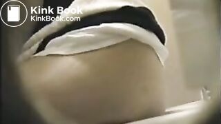 SCAT - Sexy girls Pooping 33