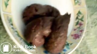 SCAT - Sexy girls Pooping 42