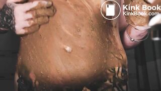 SCAT - Sexy girls Pooping 34