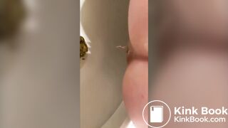 SCAT - Sexy girls Pooping 36