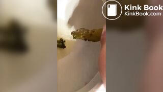 SCAT - Sexy girls Pooping 36
