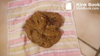 SCAT - Sexy girls Pooping 35