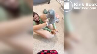 SCAT - Sexy girls Pooping 42